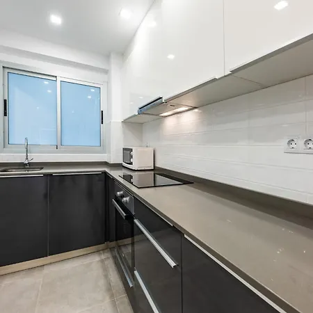 House In Palmas Near Playa De Canteras *