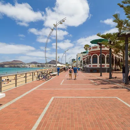House In Palmas Near Playa De Canteras *