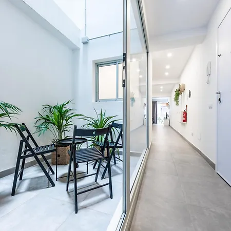 House In Palmas Near Playa De Canteras 大加那利岛拉斯帕尔马斯